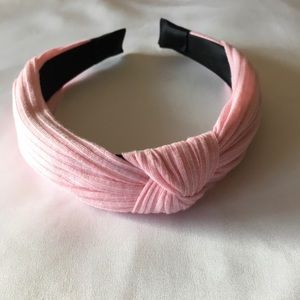 NWOT Pastel Pink Top Knot Ribbed Headband